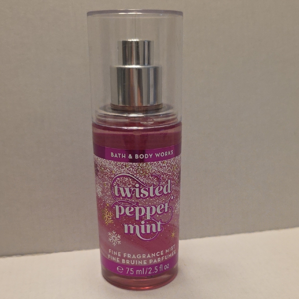 Bath & Body Works Twisted Peppermint Mist - Pink